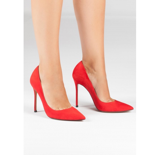 Red suede pointy toe stiletto pumps Pura López