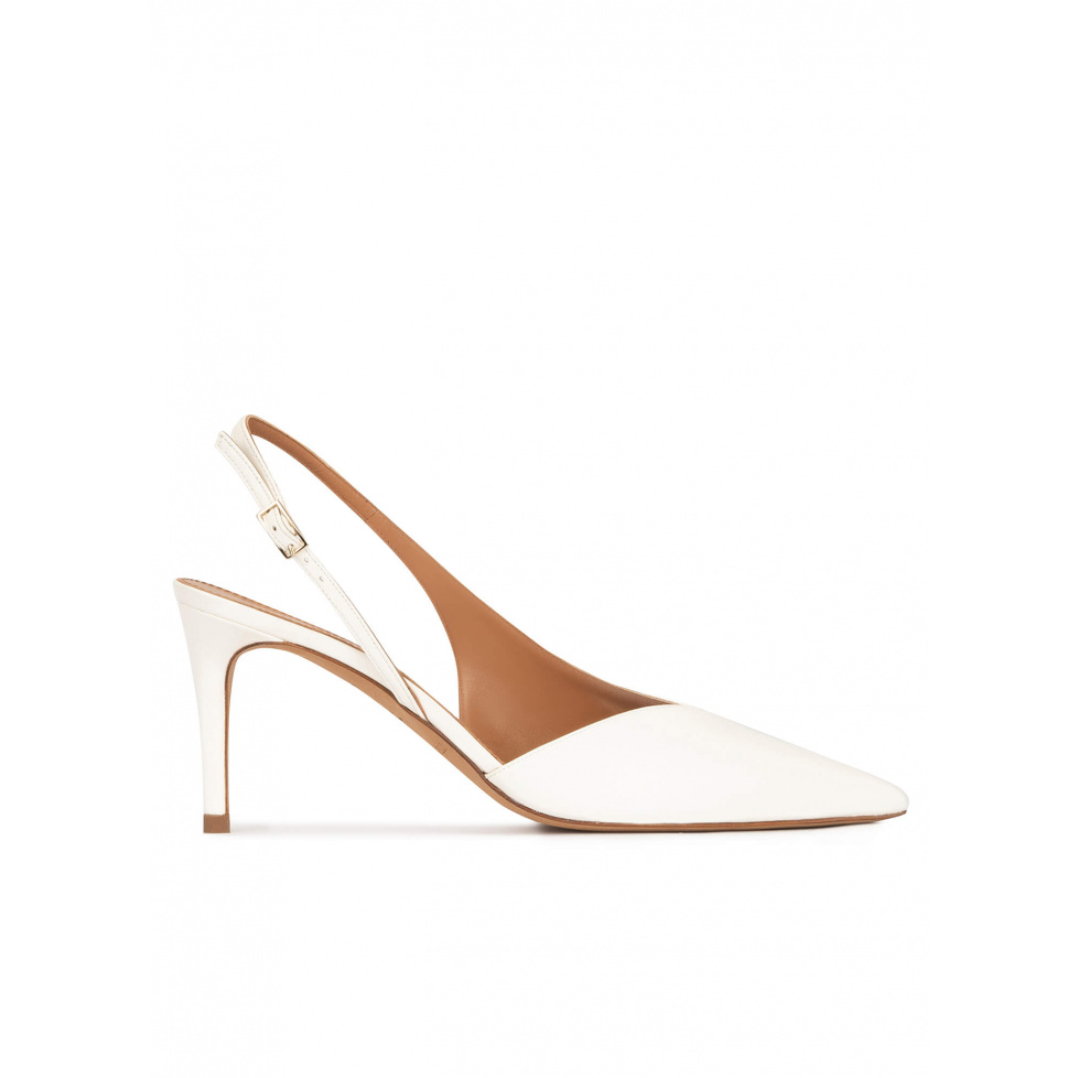 Mid-heel pointed toe slingback shoes in off-white leather