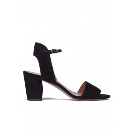 Mid block heel sandals in black suede Pura López