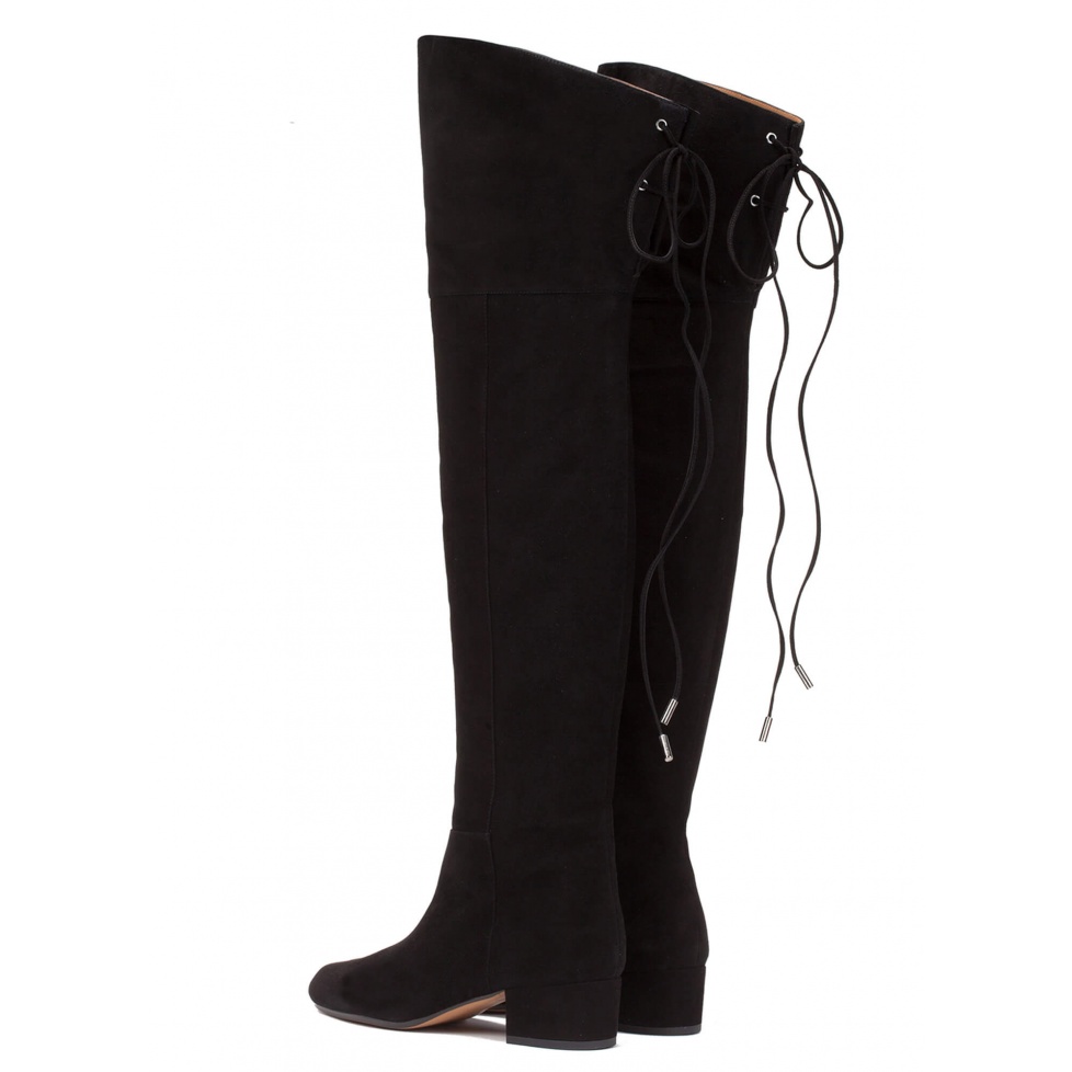 Botas mosqueteras negras - tienda de zapatos Pura López . PURA LOPEZ