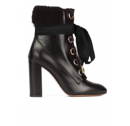 Black leather fleece ankle cuff lace-up high block heel ankle boots Pura López