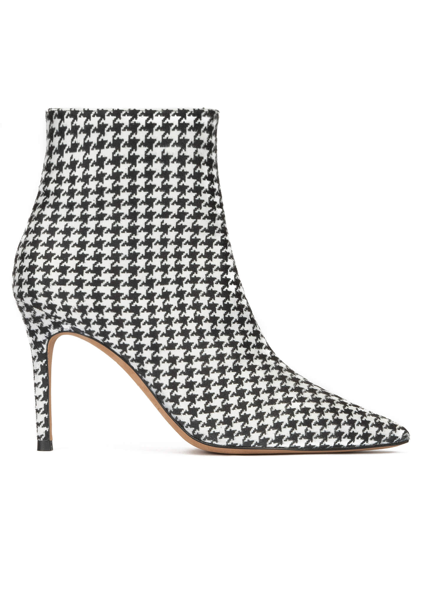 Houndstooth print point-toe heeled ankle boots . PURA LOPEZ