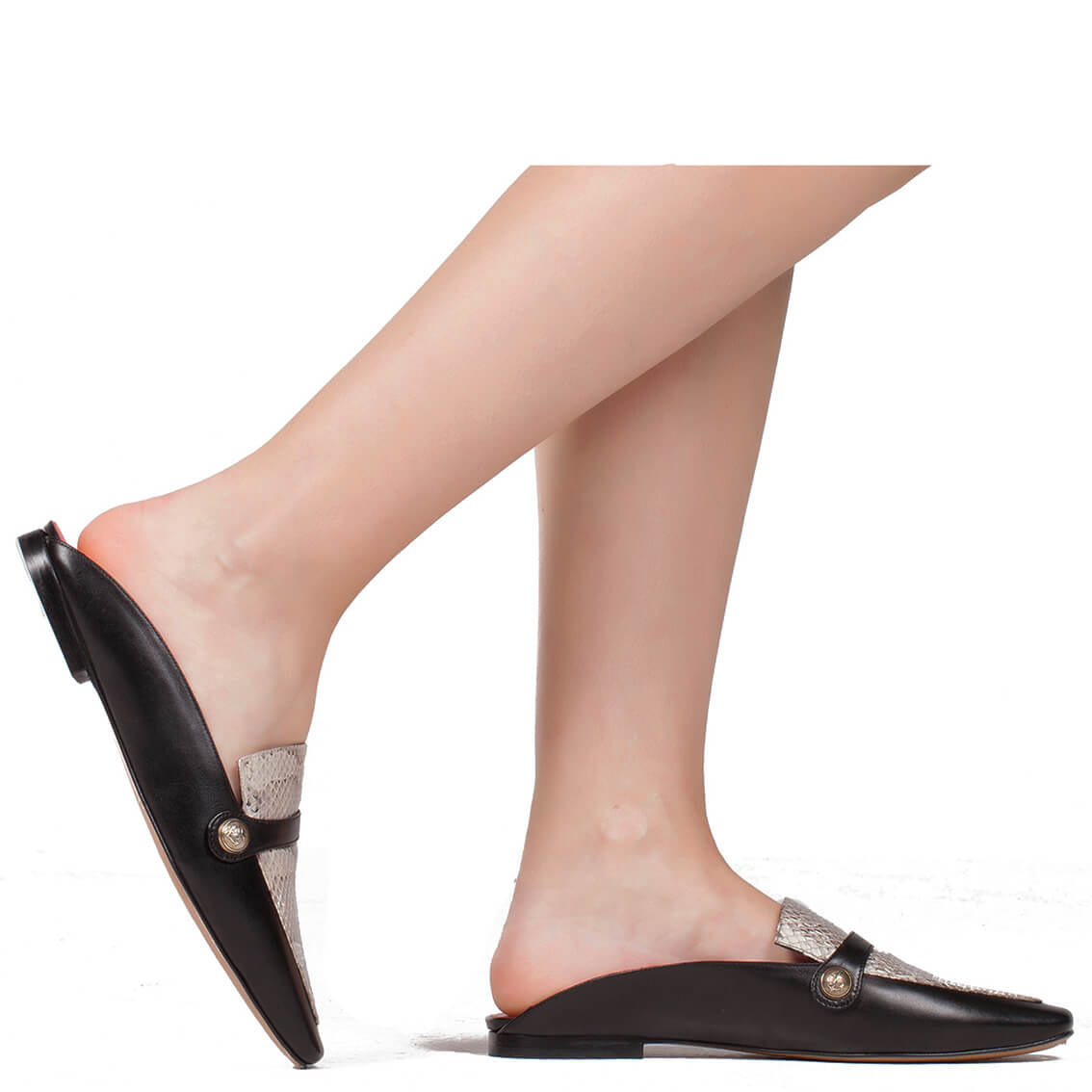 Black flat mule shoes online shoe store Pura Lopez . PURA LOPEZ
