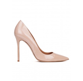 Zapatos de salón con tacón alto en charol nude Pura López