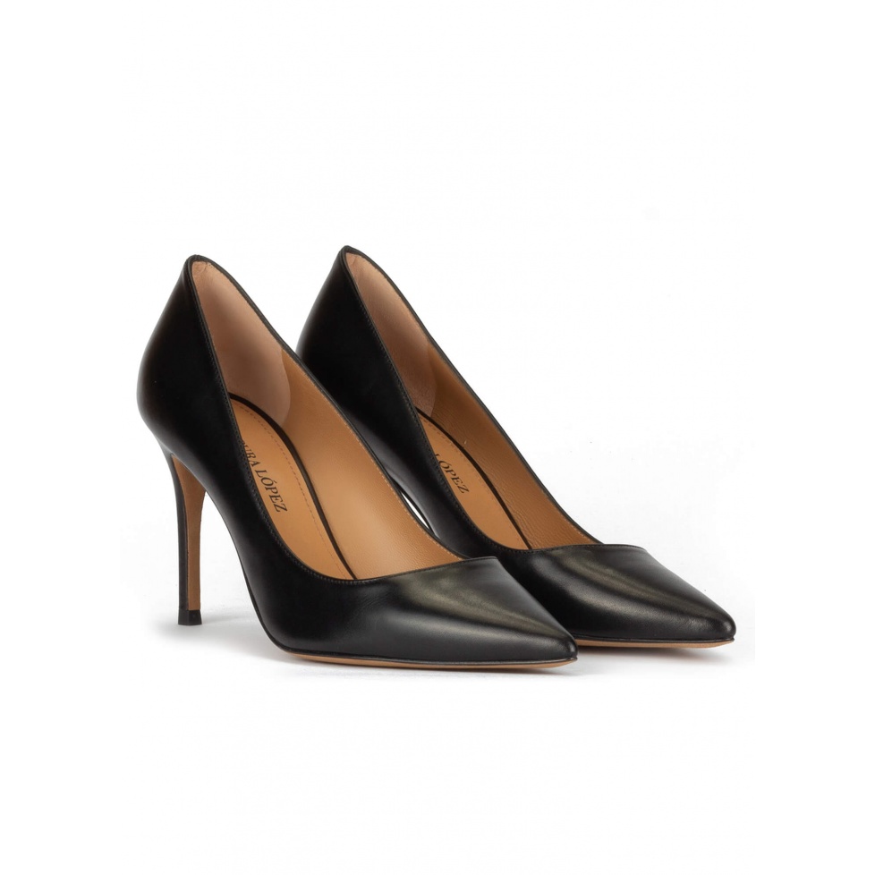 Black leather stiletto heel point-toe pumps