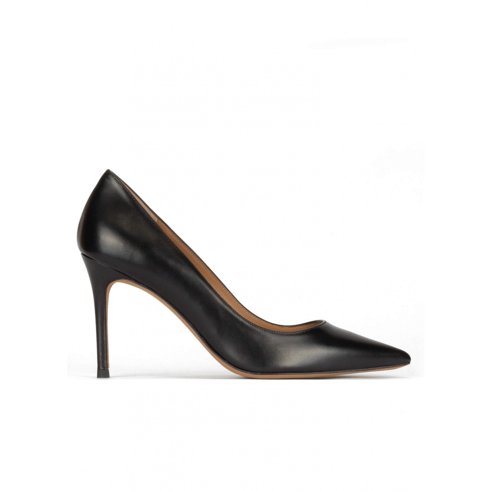 Black leather stiletto heel point-toe pumps