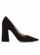 High block heel pumps in black suede