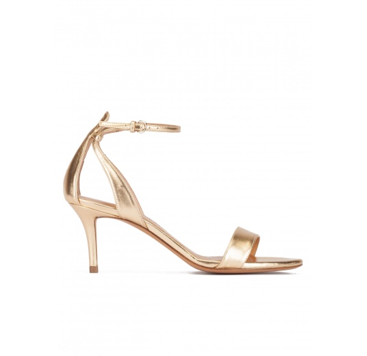 Ankle strap mid stiletto heel sandals in gold metallic leather Pura López