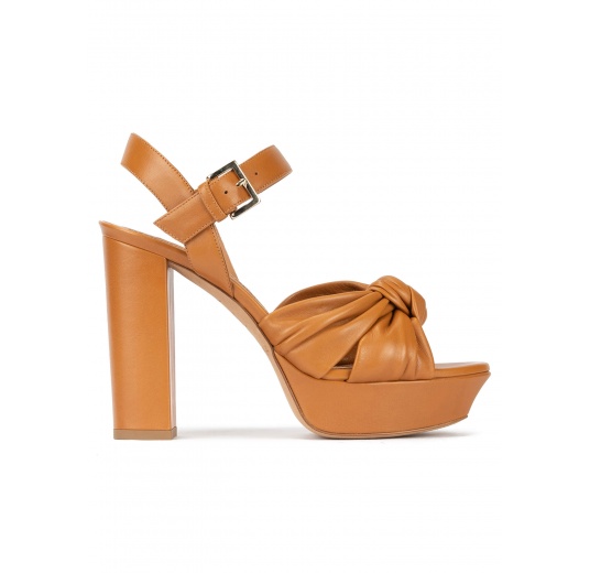 Block heel platform sandals in camel leather Pura López