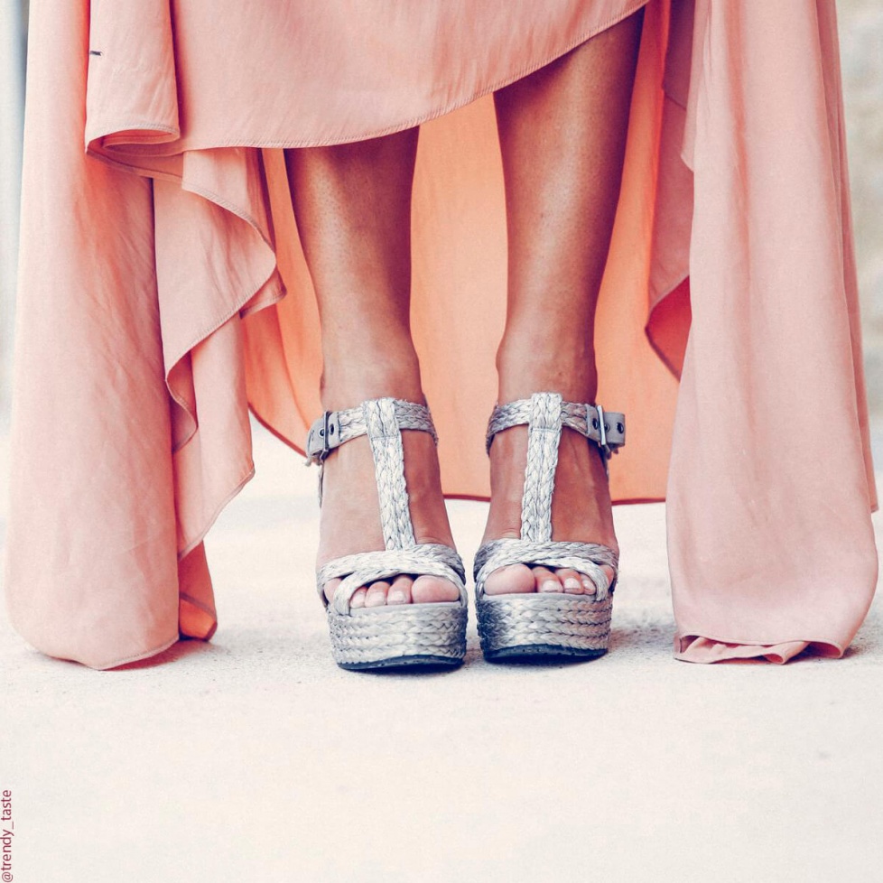 Espadrille sandals in silver raffia
