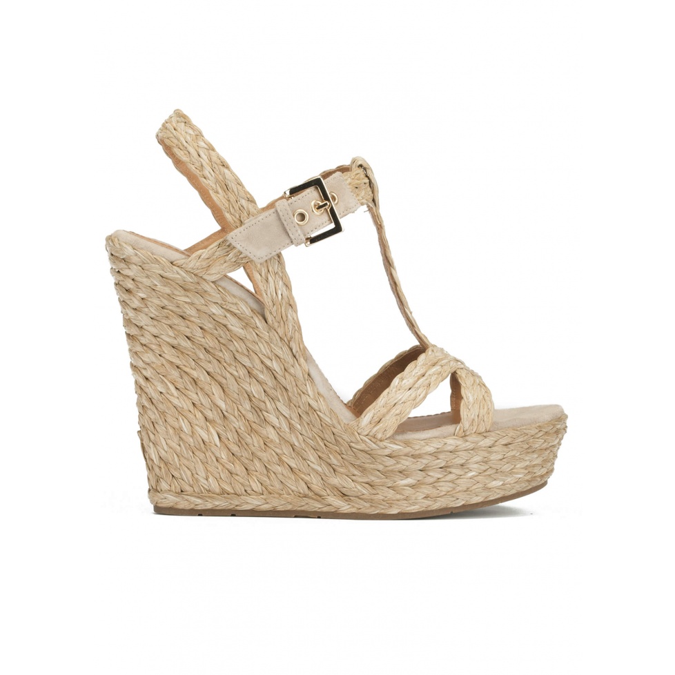 High wedge sandals in taupe raffia and suede