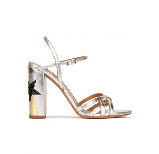 Star detailed high block heel sandals in metallic leather Pura López