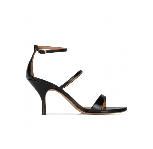 Ankle-strap mid heel sandals in black leather Pura López