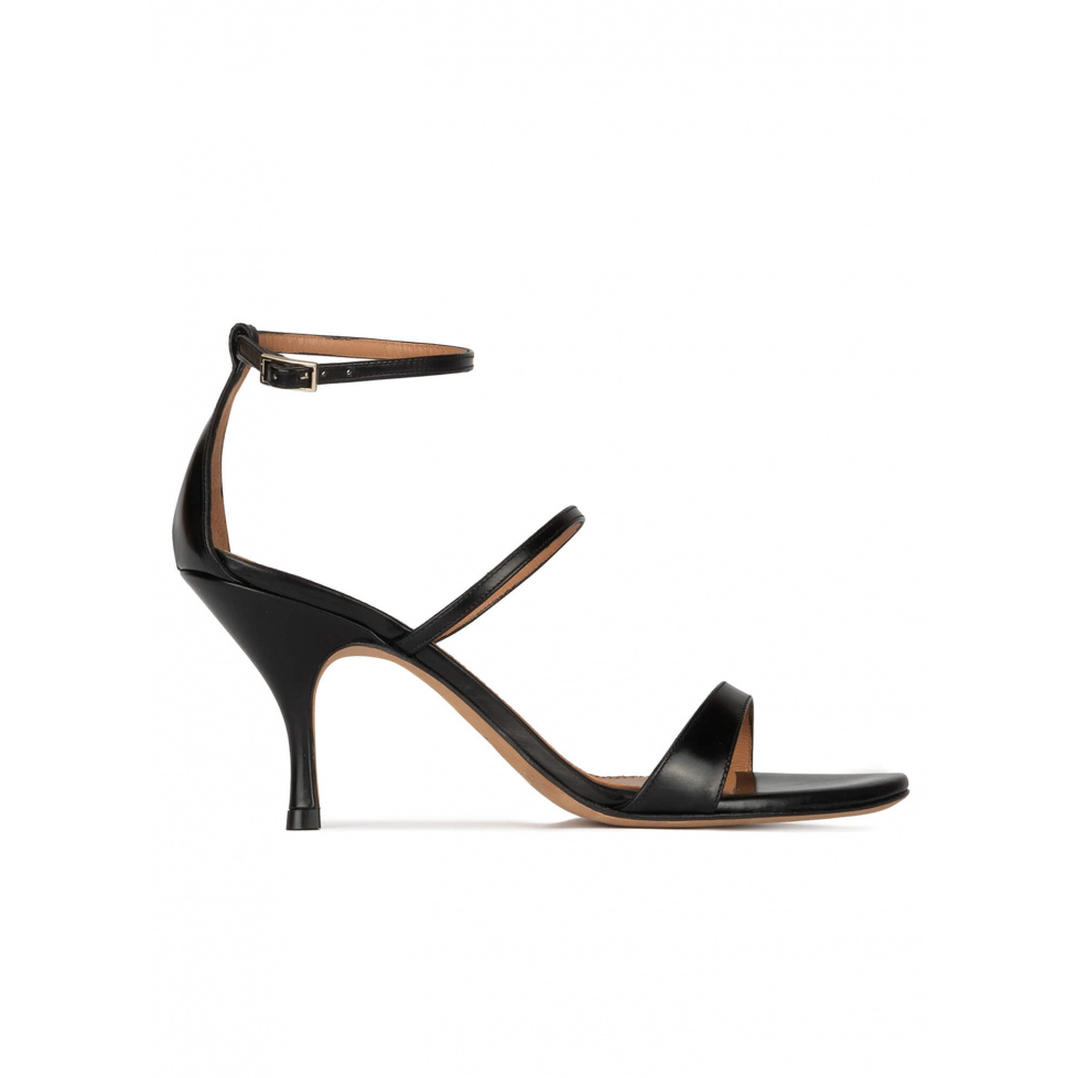 Ankle-strap mid heel sandals in black leather