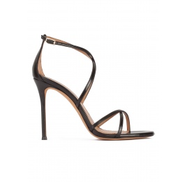 High heel sandals with crossed straps in black leather Pura López