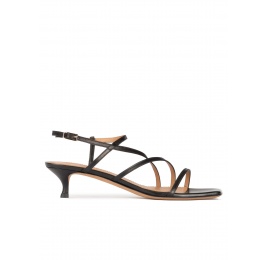 Strappy mid heel sandals in black leather Pura López