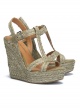 Wedge sandals in kaki raffia