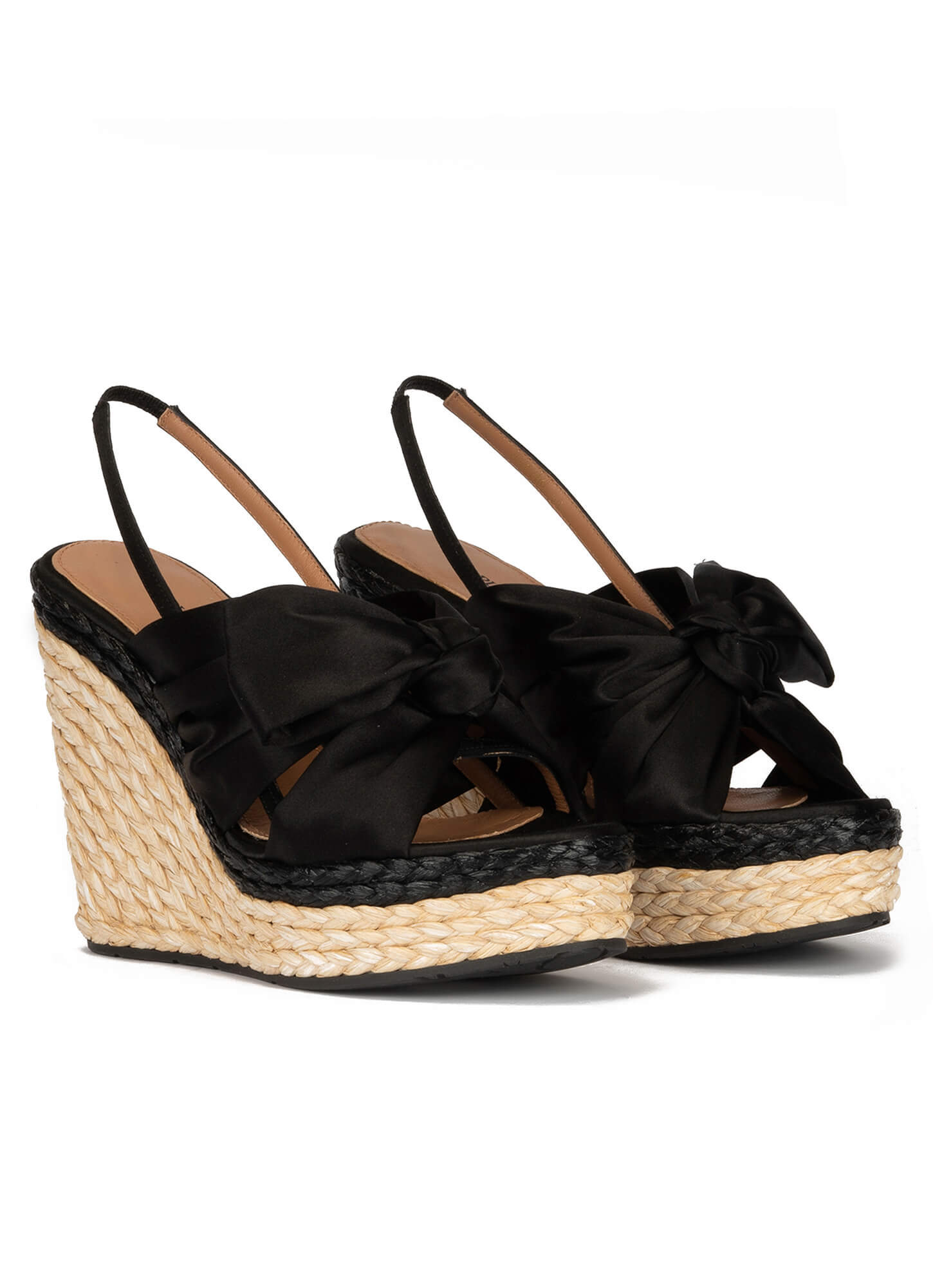 Sandalias negras de raso cuña en rafia . LOPEZ