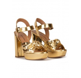 Chunky heel platform sandals in gold mirrored leather Pura López