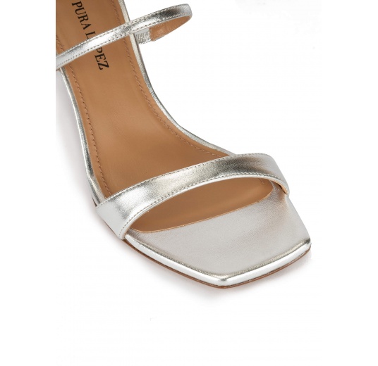 Silver leather ankle strap mid-heeled sandals Pura López