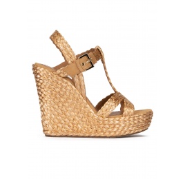 Wedge sandals in bronze raffia Pura López