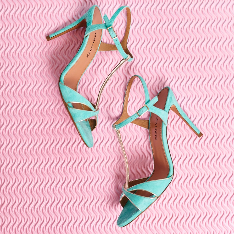 High-heeled sandals in aquamarine suede