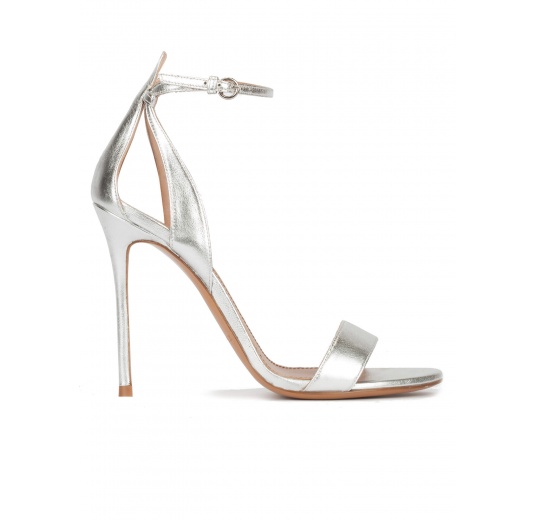 Ankle strap high heel sandals in silver metallic leather Pura López