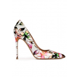 Zapatos de punta con tacón fino de 11 cms con estampado floral Pura López