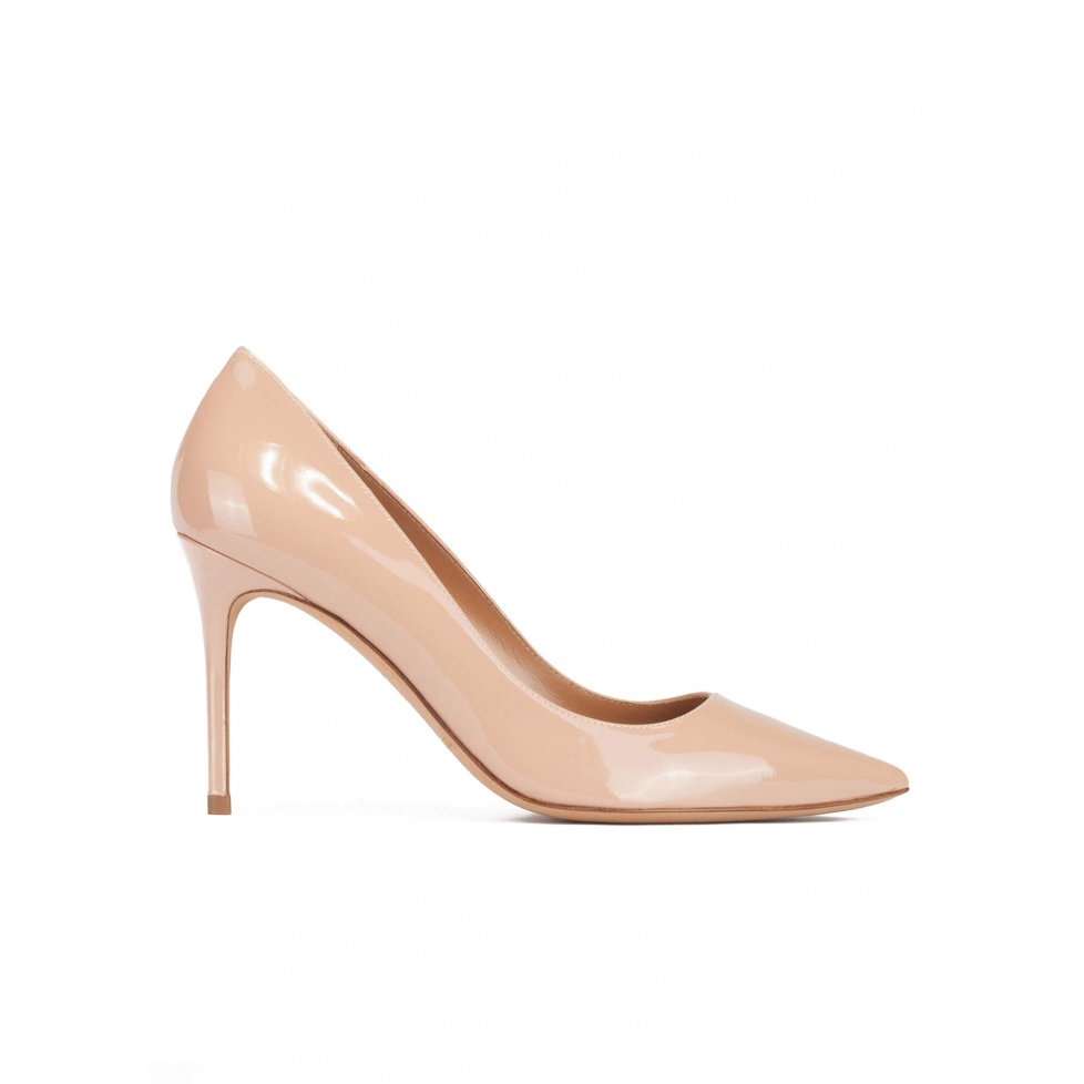 Pointy toe high heel pumps in nude patent leather