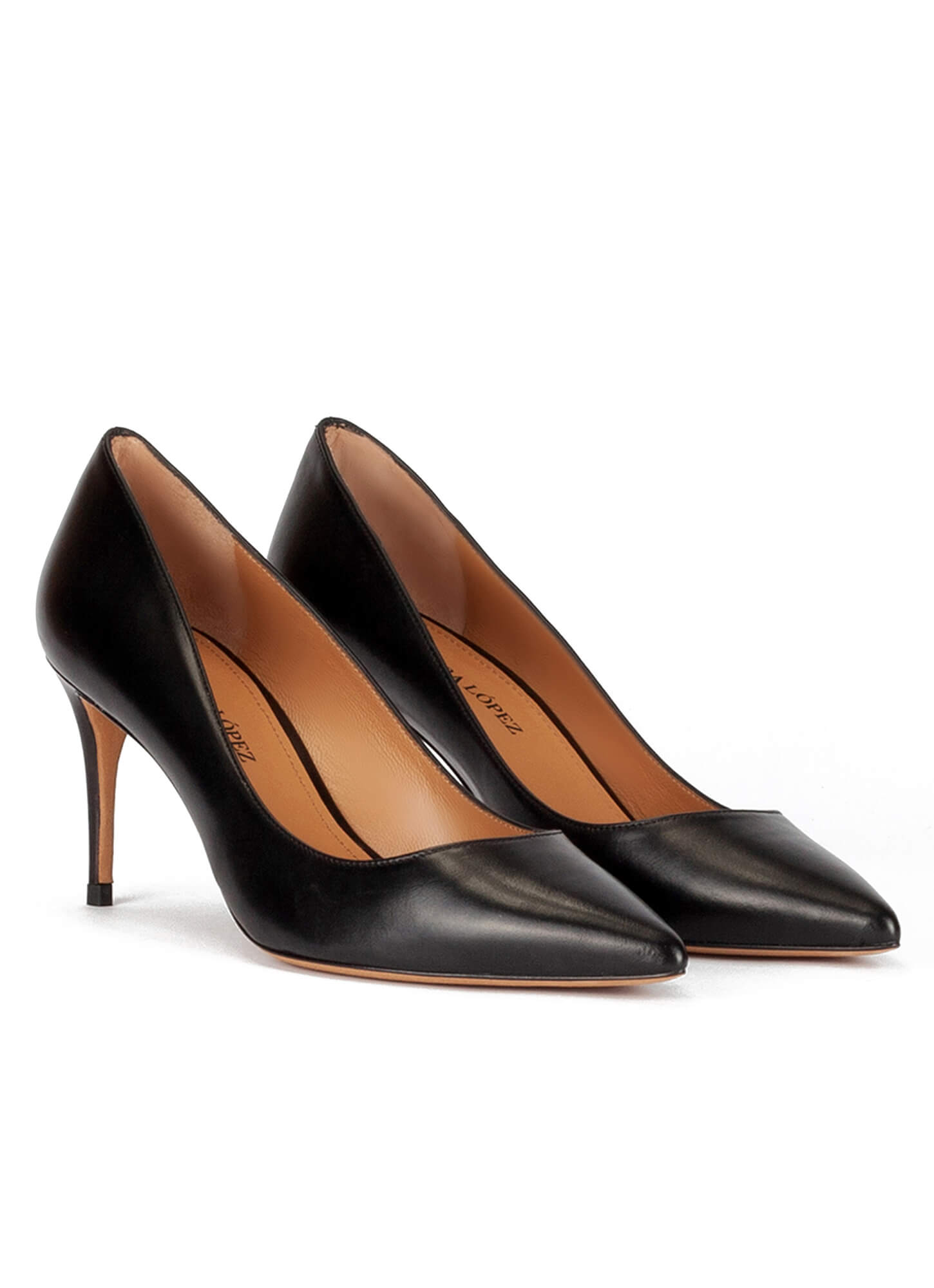 Point toe mid heel pumps in black leather PURA LOPEZ