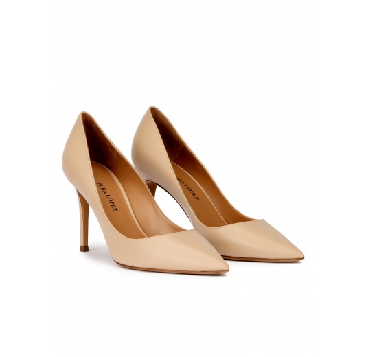 Pointy toe high heel pumps in beige leather Pura López