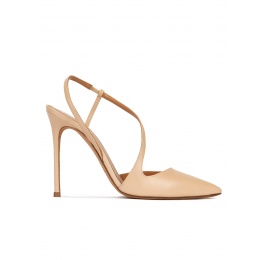 Heeled point-toe slingback pumps in beige leather Pura López