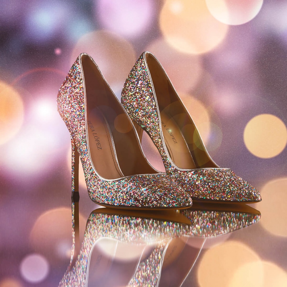 High heel pointy toe pumps in multicolored glitter