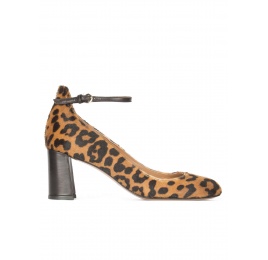 Leopard print ankle strap mid block heel shoes Pura López