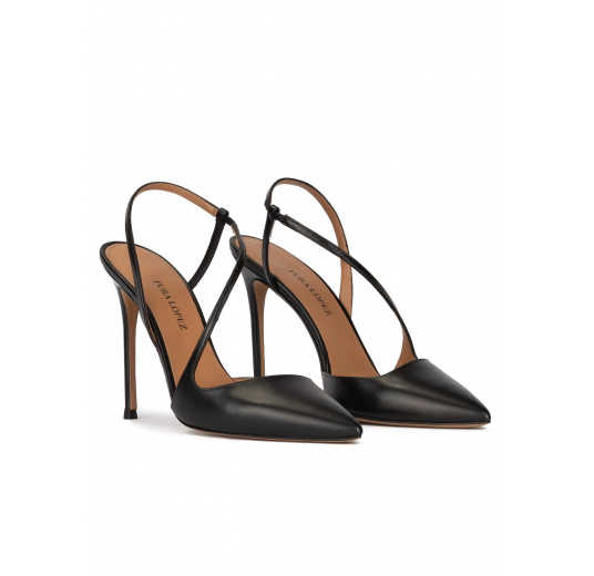 Slingback heeled point-toe pumps in black leather Pura López