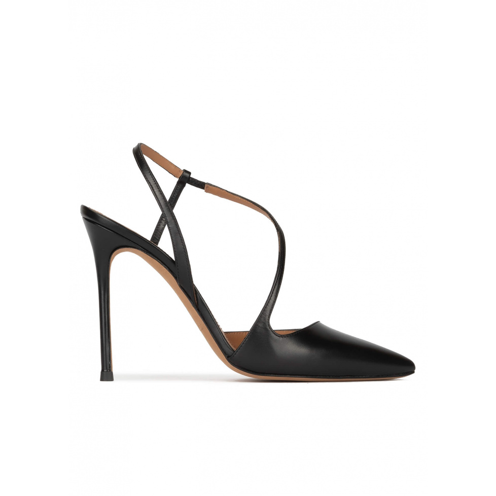 Slingback heeled point-toe pumps in black leather