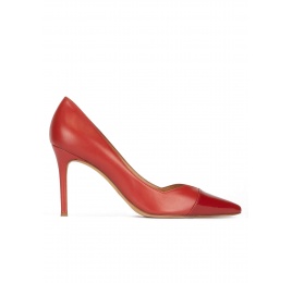 Zapatos de tacón alto y punta fina en piel rojo teja Pura López