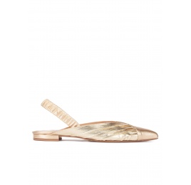 Slingback pointy toe flats in gold leather Pura López