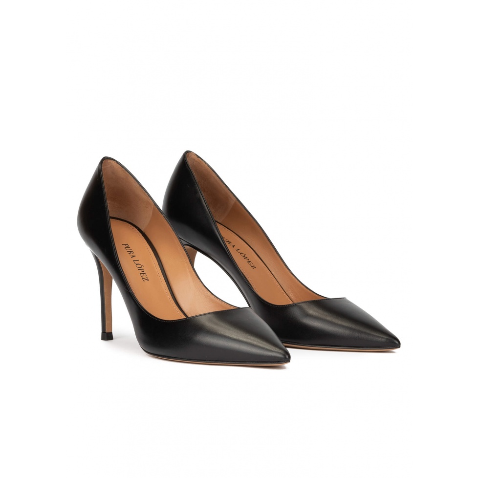 Black leather stiletto heel point-toe pumps