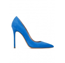 Zapatos de salón de punta afilada y tacón alto en ante azul klein Pura López
