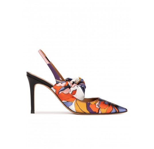 Bow detailed high heel slingback pumps in printed fabric Pura López