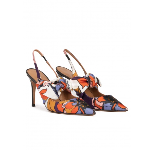 Bow detailed high heel slingback pumps in printed fabric Pura López