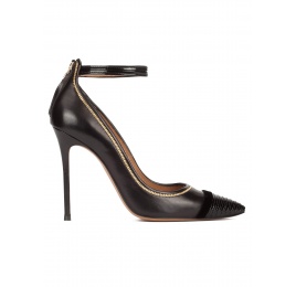 Black leather ankle strap heeled point-toe shoes Pura López