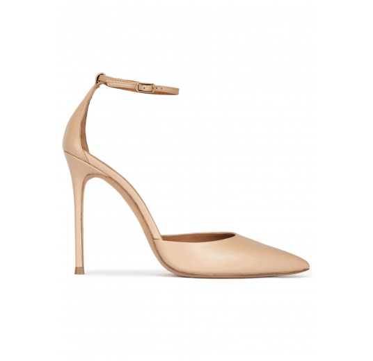 Ankle strap heeled point-toe pumps in beige leather Pura López