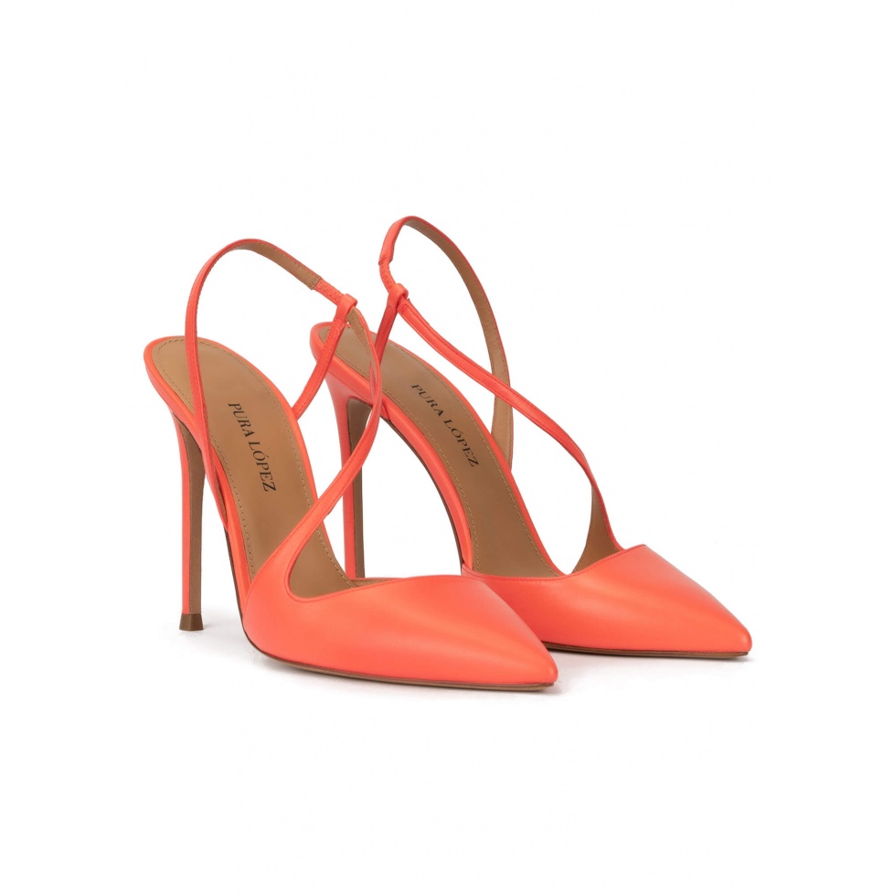 Heeled pointy toe sligback pumps in coral leather